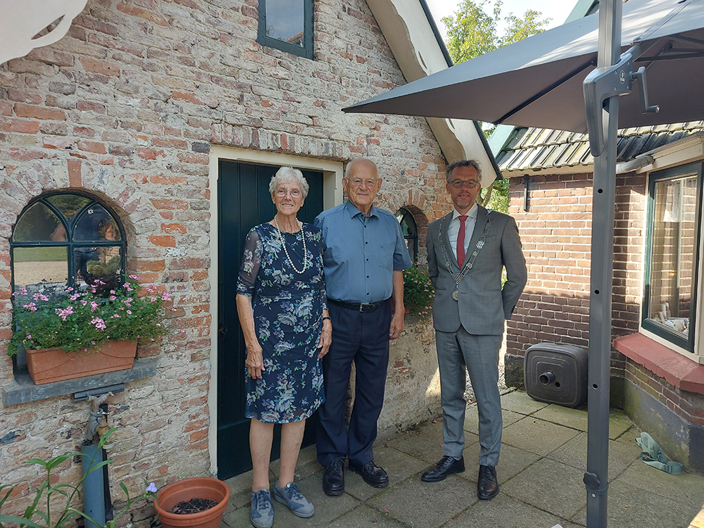 Echtpaar Rozendaal Nijeboer 60 jaar getrouwd Ermelo