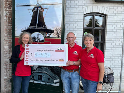 Grote cheque voor Molen De Koe