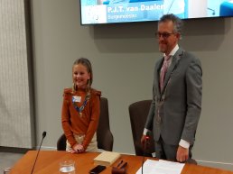 Elsa Brasem eerste kinderburgemeester van de gemeente Ermelo