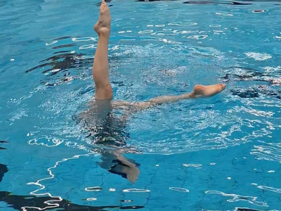 Eerste techniekwedstrijd van het seizoen voor Synchroonzwemmers Age 2 en Junior ZEW -Ermelo