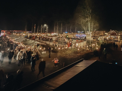 Wintermarkt buitenplaats Het Loo in Uddel