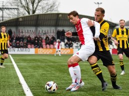 DVS'33 Ermelo begint tweede periode met zege bij AJAX-amateurs (wedstrijdverslag)